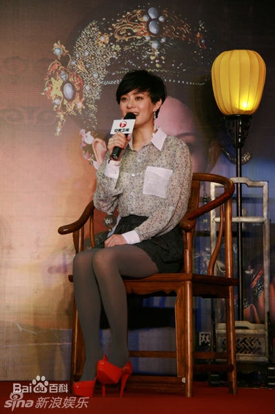 http://www.newswatch247.com/pics/star/pic/2d14ffab8052085cfbd77e4ca474ffd0.jpg