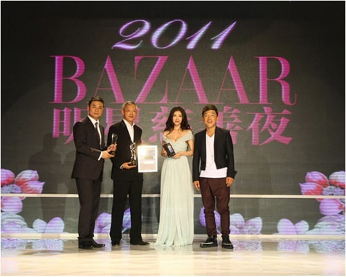 http://www.newswatch247.com/pics/star/pic/2d19/8b19ccbe282026dcbcbc04c9d0f7.jpg