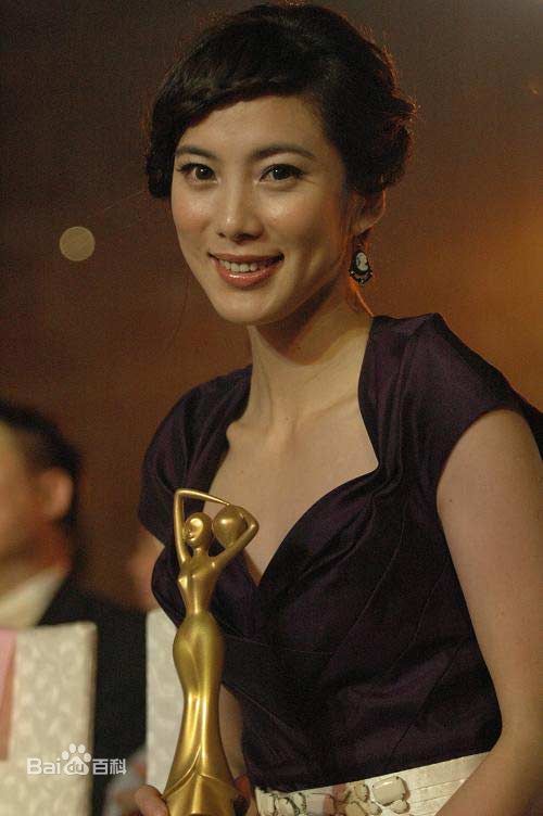 http://www.newswatch247.com/pics/star/pic/2d67c9ea9b2a3b5cad0e3360c132a1b1.jpg