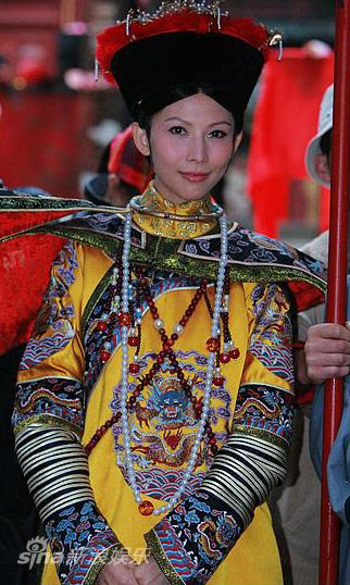 http://www.newswatch247.com/pics/star/pic/2db5a27466f972df36291b8c6a7558b4.jpg
