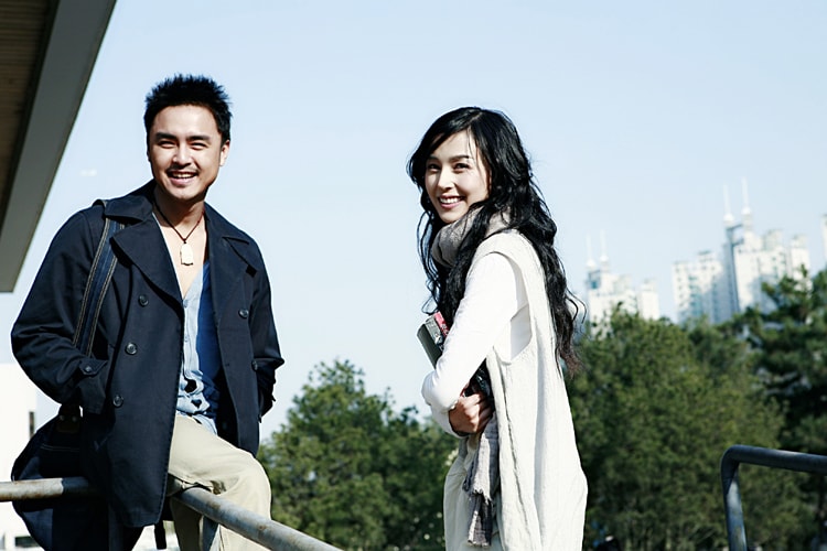 http://www.newswatch247.com/pics/star/pic/2e5b5220481a5d7347fc7fa509b734b6.jpg