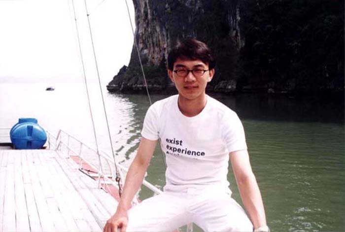 http://www.newswatch247.com/pics/star/pic/2e69e2500e684e46fab1f19f720f328b.jpg