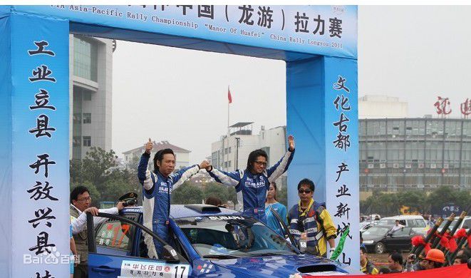 http://www.newswatch247.com/pics/star/pic/2f0941843818d114abb77c10705cfe3b.jpg