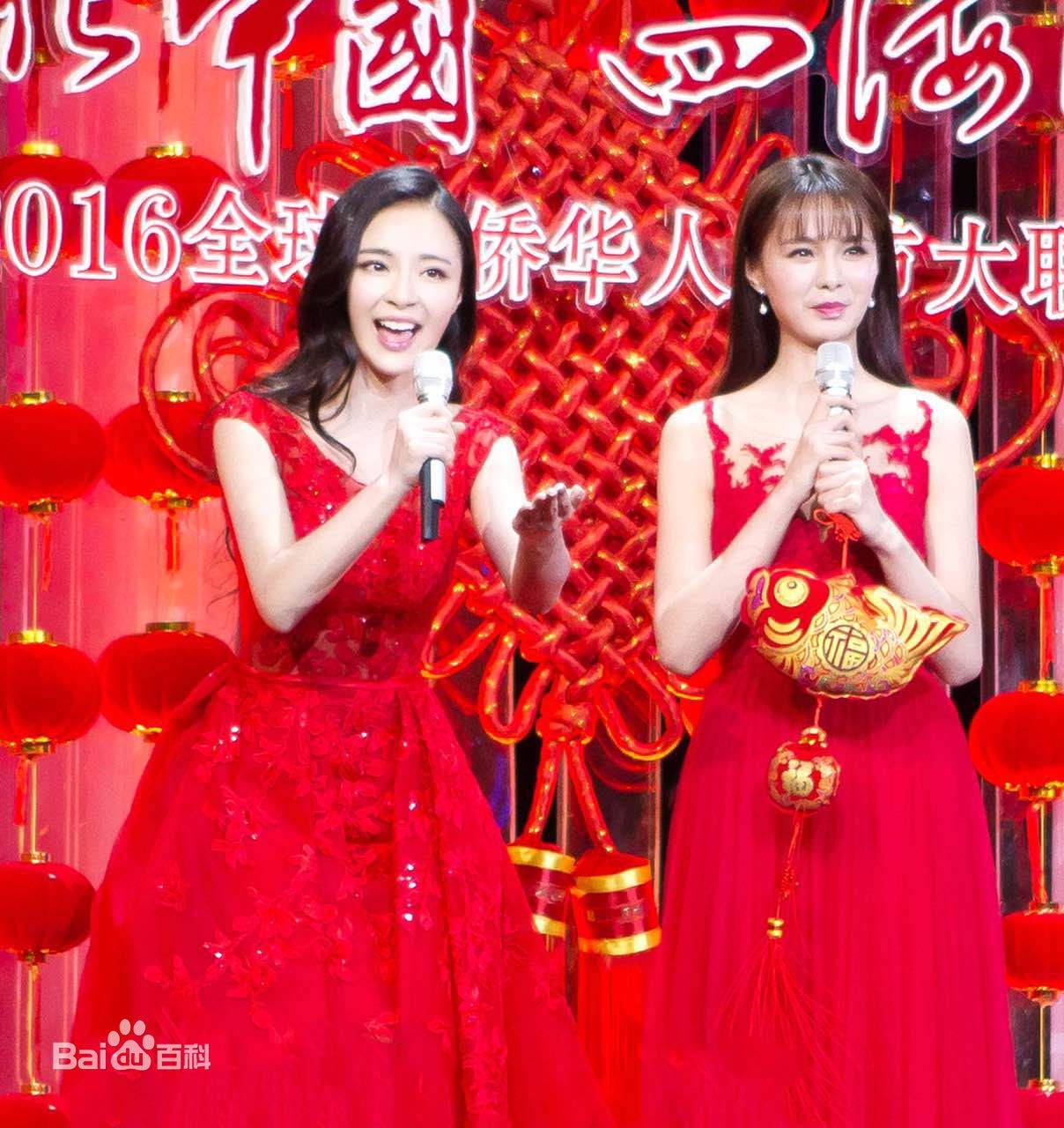 http://www.newswatch247.com/pics/star/pic/2f3c1472ff9cd45e61d9b370f07f2c38.jpg