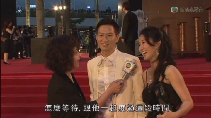 http://www.newswatch247.com/pics/star/pic/2f42d02c0f43ba58c0f0bae057bc1b1d.jpg