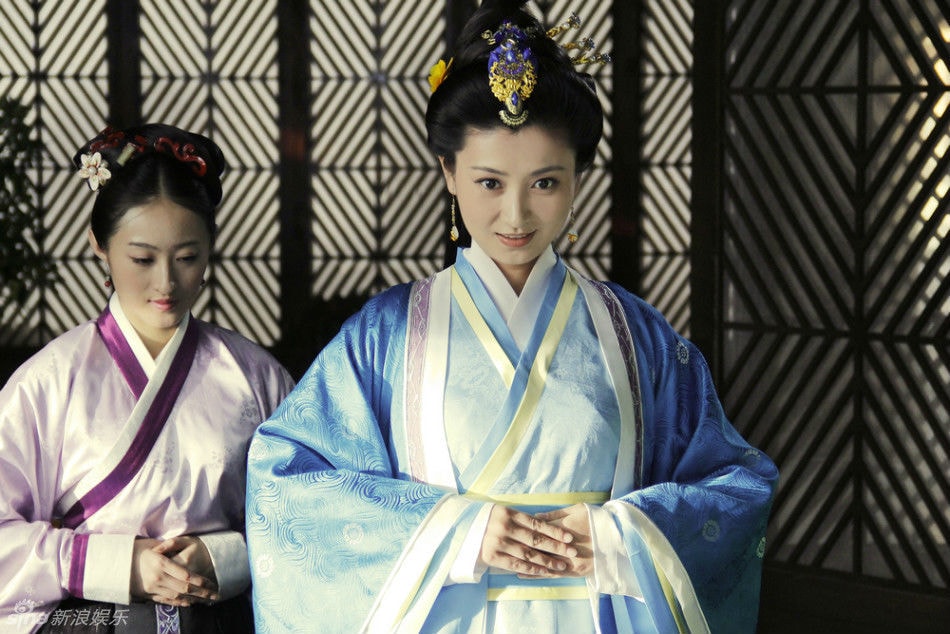http://www.newswatch247.com/pics/star/pic/2f99f939df8dedbe0ed16a4010c1ce3a.jpg