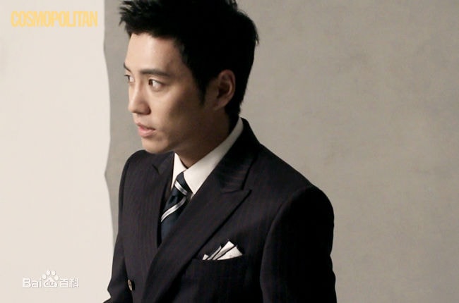 http://www.newswatch247.com/pics/star/pic/2fef88873239785792af79cc92c140ef.jpg