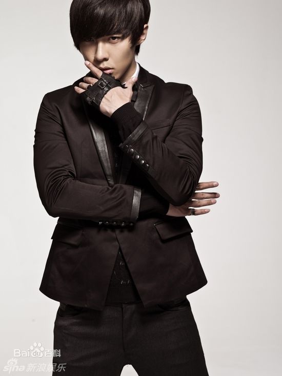 http://www.newswatch247.com/pics/star/pic/30f67c8eea77c23e5e30af15efee10b1.jpg