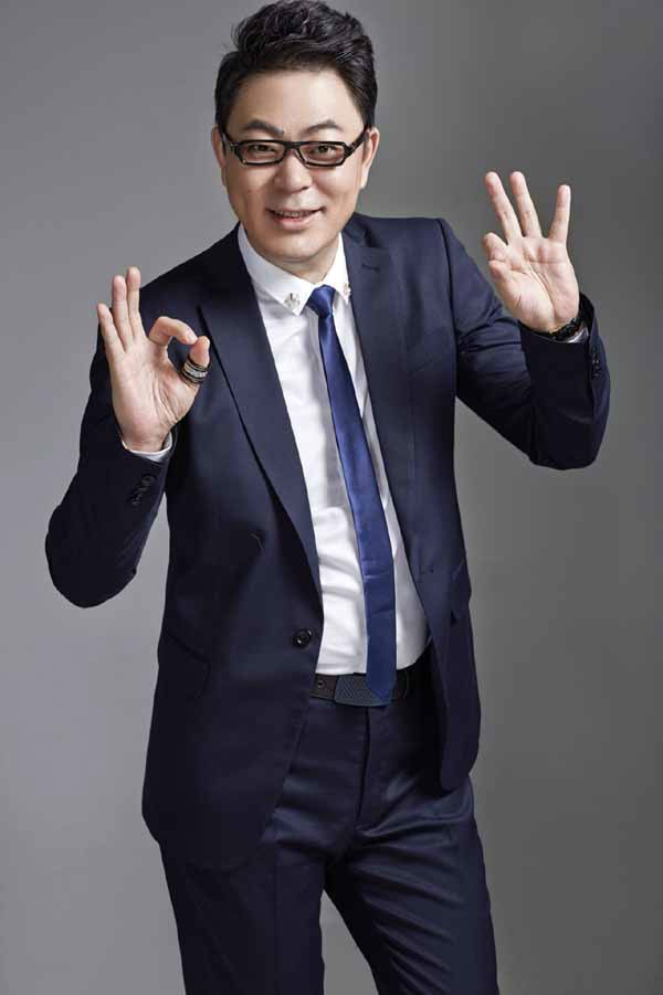 http://www.newswatch247.com/pics/star/pic/30f8/2f83f20e01f26b571104d80dfeed.jpg
