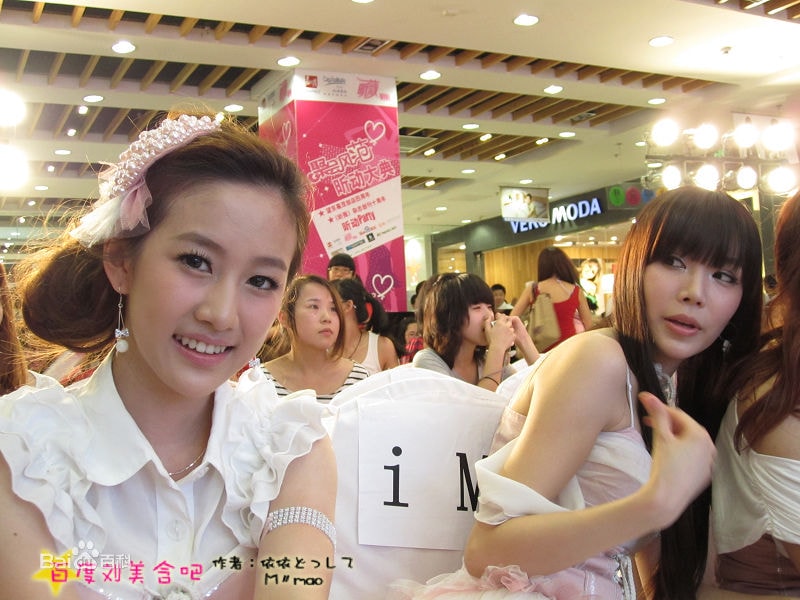 http://www.newswatch247.com/pics/star/pic/310e0f4c9790652bd546545500bbe3aa.jpg