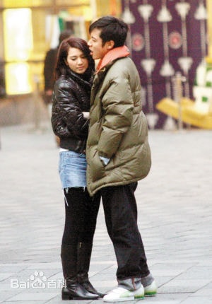 http://www.newswatch247.com/pics/star/pic/310ffb815fb5f893c79312e10acef717.jpg