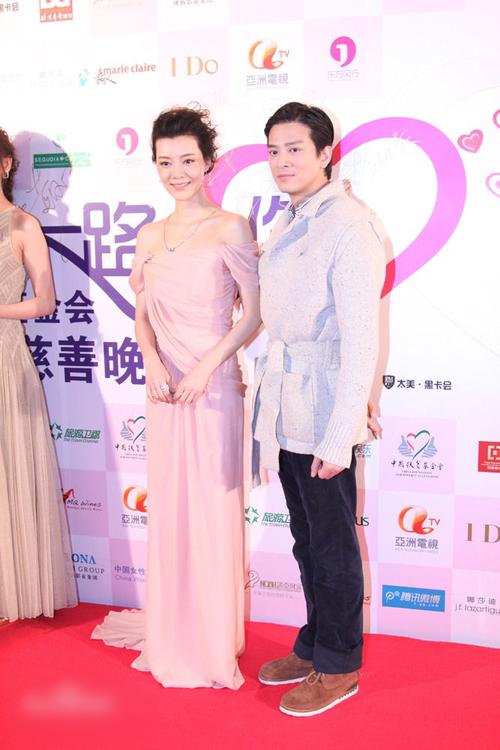 http://www.newswatch247.com/pics/star/pic/31a554fd8562462d97730d00d8d488d1.jpg