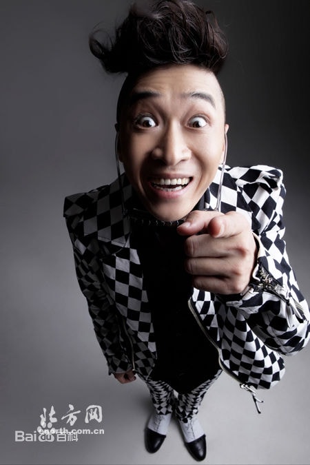 http://www.newswatch247.com/pics/star/pic/326900ad45f4852b222eef3e9ba1bd2a.jpg