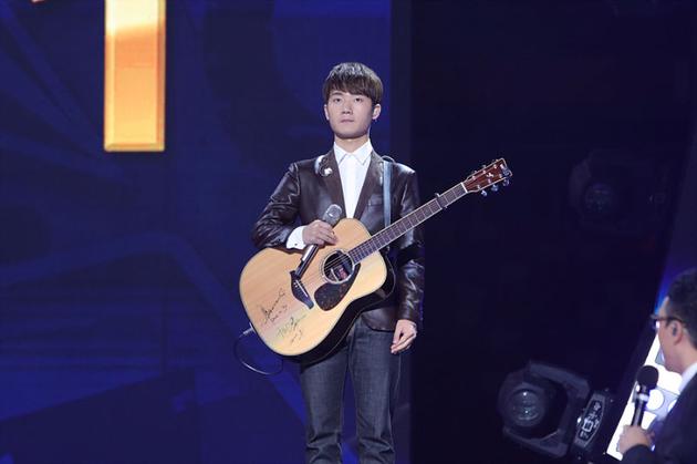http://www.newswatch247.com/pics/star/pic/32c3d6bd95f1d906fd2099972f47bc85.jpg