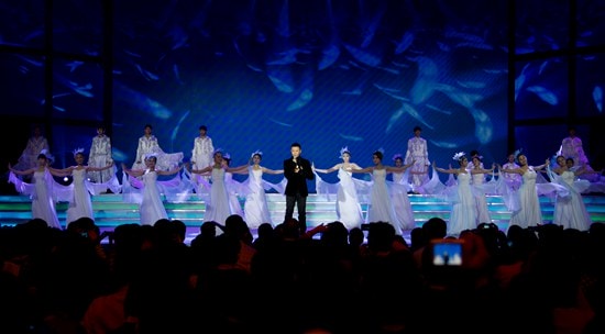 http://www.newswatch247.com/pics/star/pic/3348072ee5c305ed8ddec75fce6fe89e.jpg