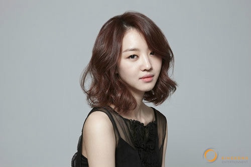 http://www.newswatch247.com/pics/star/pic/3384/0fbec3a3fbbe56583e579558ee2a.jpg