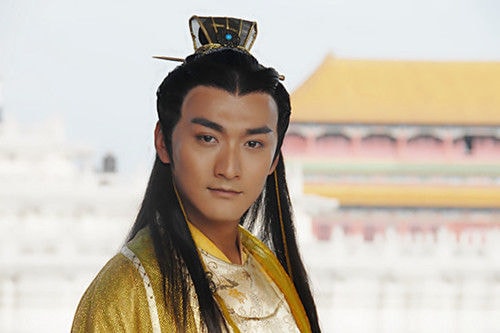 http://www.newswatch247.com/pics/star/pic/33b3/7c33c7fc375bf4322cfcb11fcbc3.jpg