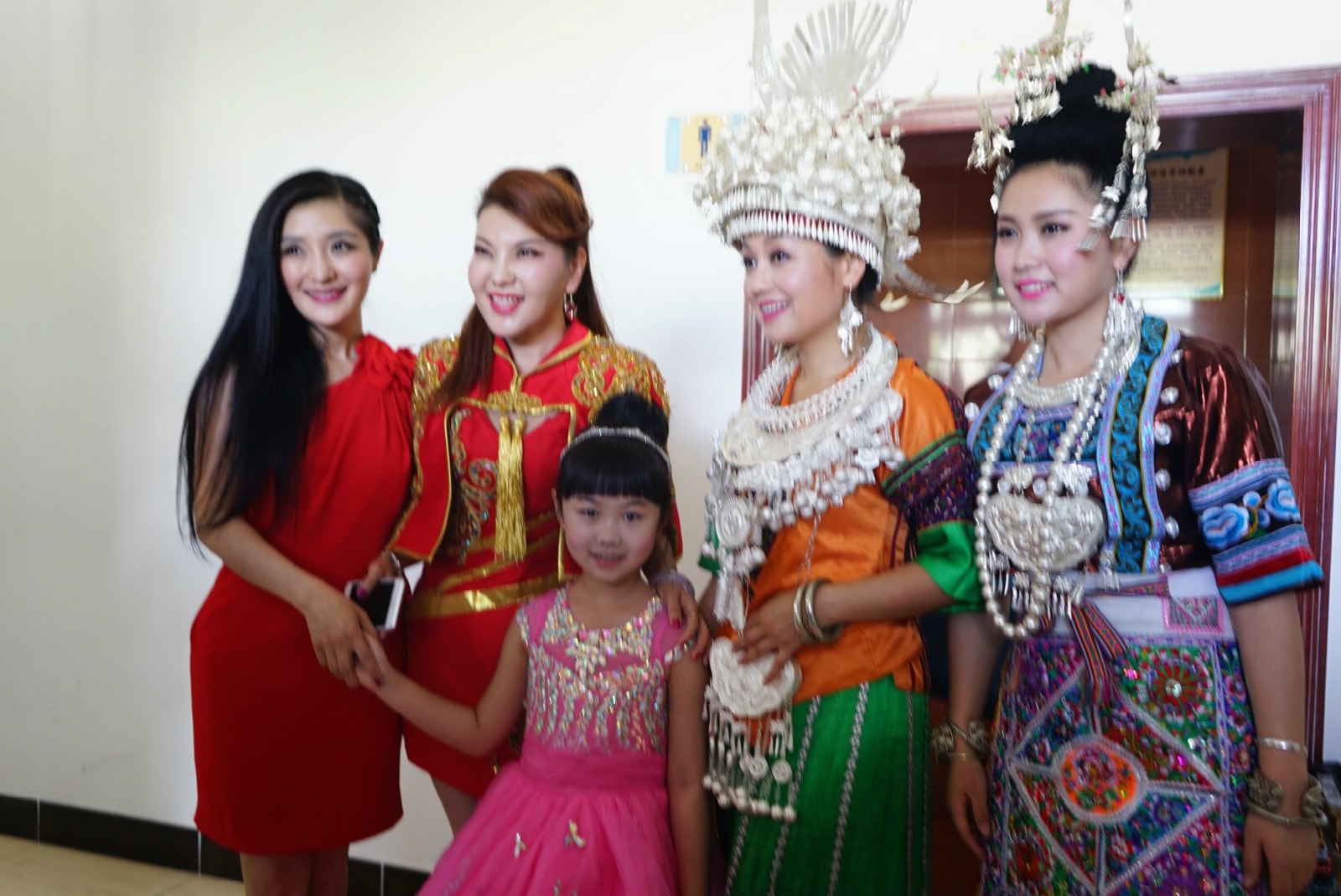 http://www.newswatch247.com/pics/star/pic/33e6dd079d3fd110bf6438c1ec70a4c4.jpg