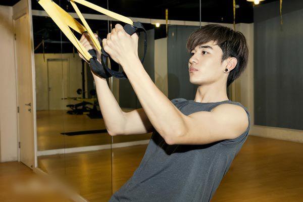 http://www.newswatch247.com/pics/star/pic/33fbe3bcaef88d5a2d14b3de5feceffb.jpg