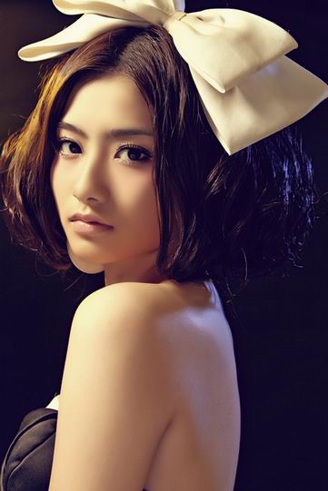 http://www.newswatch247.com/pics/star/pic/35b7174b6848525e18959d7e4c041538.jpg