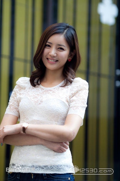 http://www.newswatch247.com/pics/star/pic/3790d5cadc7823a57b21829c1f25e0bb.jpg