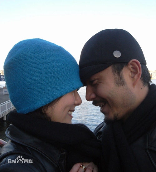 http://www.newswatch247.com/pics/star/pic/37dfcd08e2bcfef6fdea4f1fc2c4ab3a.jpg