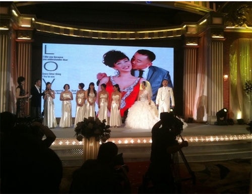 http://www.newswatch247.com/pics/star/pic/389f0b4202d5286c864bb2645359aa2f.jpg