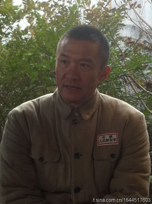 http://www.newswatch247.com/pics/star/pic/3925/f7f2e81295d6b97b124a0033b983.jpg
