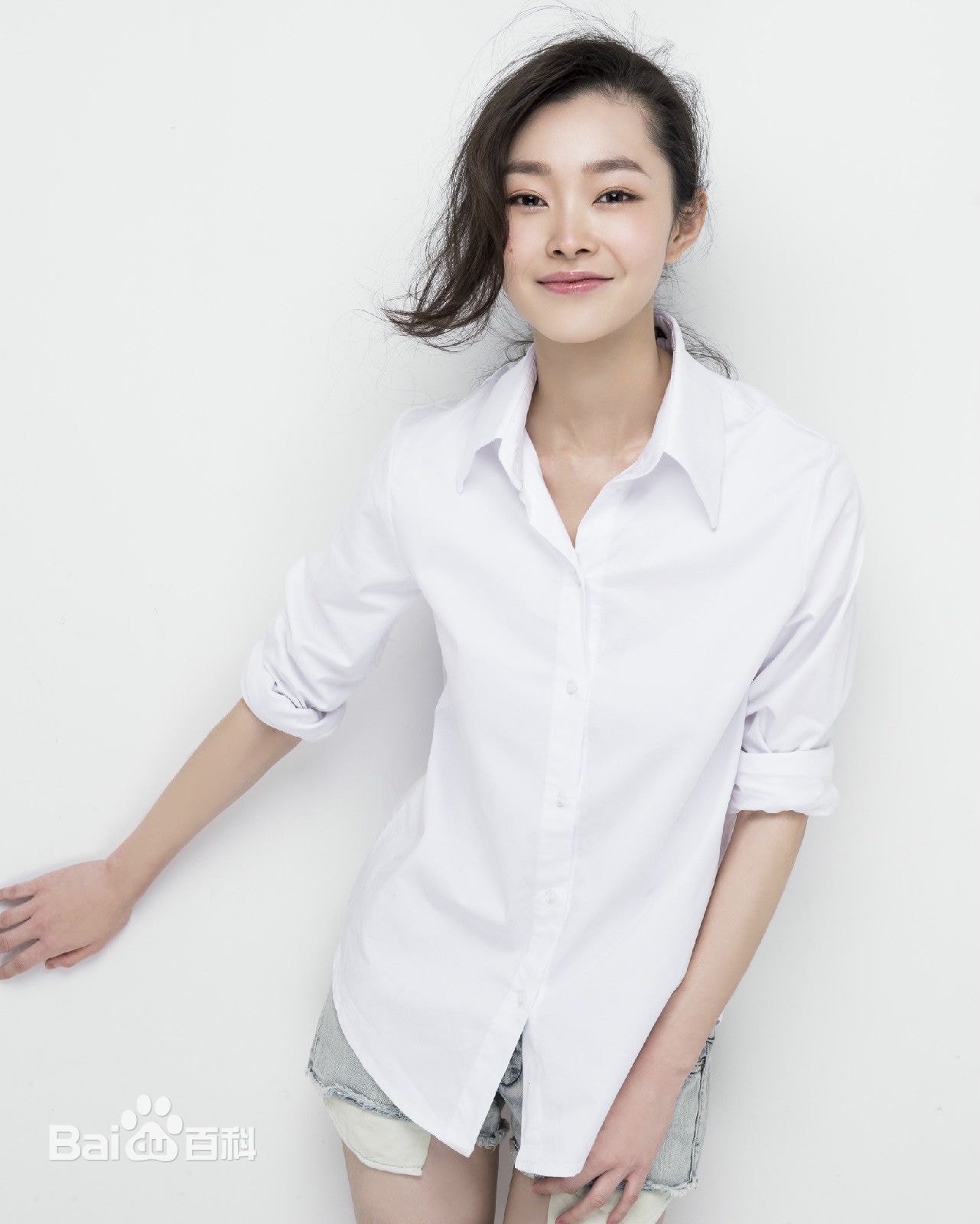 http://www.newswatch247.com/pics/star/pic/394afc353ff934bb9a97e6fcfaf51eb9.jpg