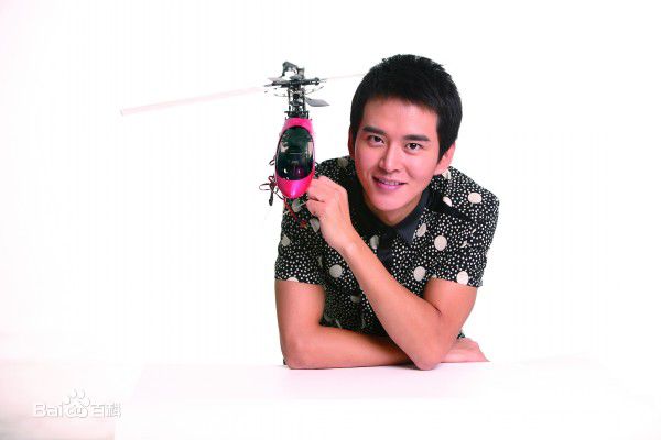 http://www.newswatch247.com/pics/star/pic/39eabca71a56a5ee7564aca1fa323467.jpg