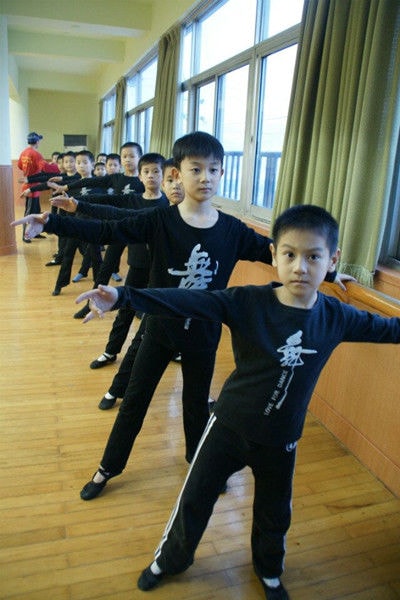 http://www.newswatch247.com/pics/star/pic/3aa3a46018635312183a0acfa3c0daf9.jpg