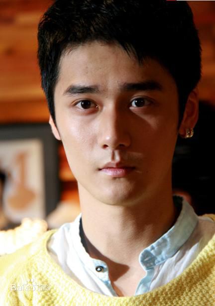 http://www.newswatch247.com/pics/star/pic/3aed6646ab29c0adeaff9a87d85341f0.jpg