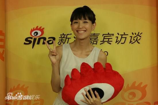 http://www.newswatch247.com/pics/star/pic/3bba4a9d0040c5b879cbec56ab0a861f.jpg