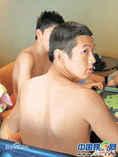 http://www.newswatch247.com/pics/star/pic/3d428447852444bb638043a7c04eec9c.jpg