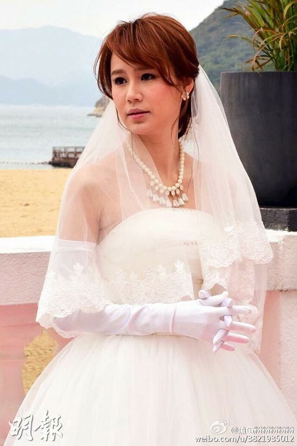 http://www.newswatch247.com/pics/star/pic/3d7d/555ea084cbf4f4edaf89b174bc6a.jpg