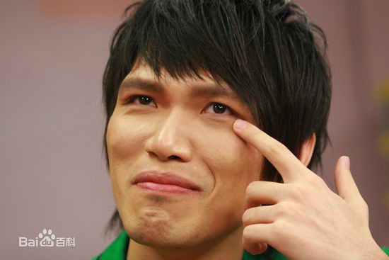 http://www.newswatch247.com/pics/star/pic/3df402fea1e1ad38d4d0e8fe948767f2.jpg