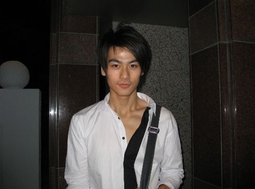 http://www.newswatch247.com/pics/star/pic/3f78ae95c45004be08d3a5a852303ad0.jpg