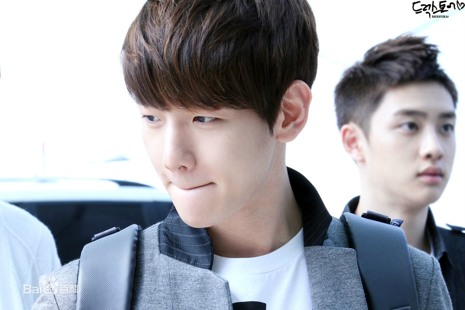 http://www.newswatch247.com/pics/star/pic/3fabd7221f7ced5994f70c38d2451d06.jpg