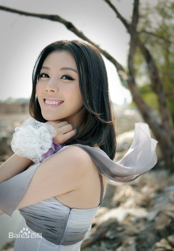 http://www.newswatch247.com/pics/star/pic/40c19fd712a55f6dccff9ae93685d3e5.jpg