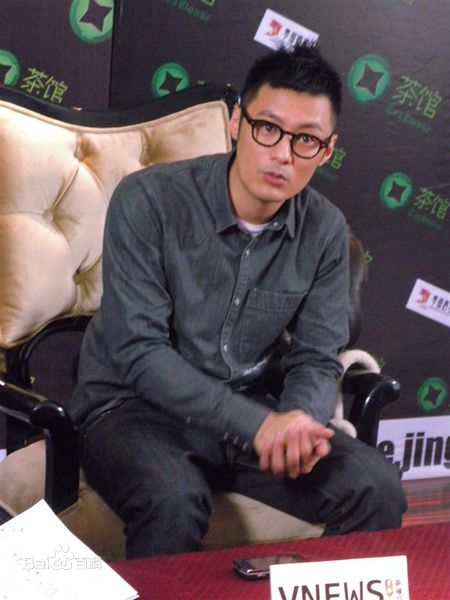http://www.newswatch247.com/pics/star/pic/42ea71b07a51af5b93ae136eff5f4af2.jpg