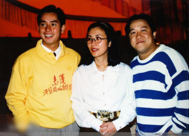 http://www.newswatch247.com/pics/star/pic/440028ada78c69511d6fe1defd167f1f.jpg
