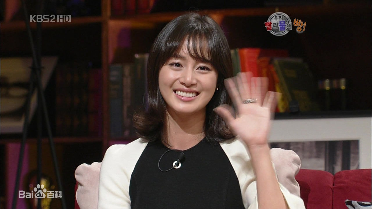 http://www.newswatch247.com/pics/star/pic/4572cd2ca83929f7dd6acc78880b233b.jpg