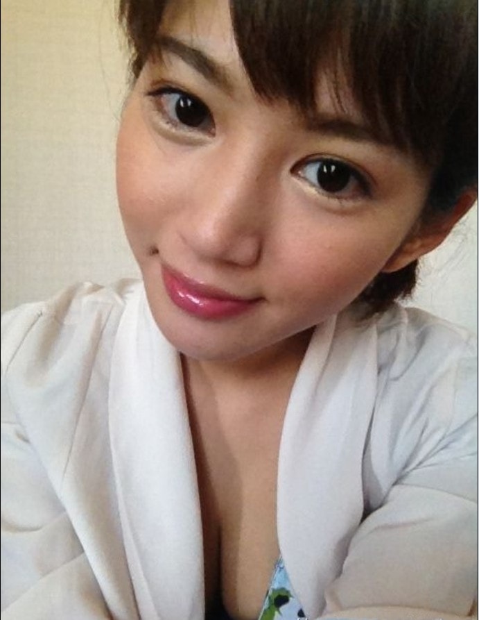 http://www.newswatch247.com/pics/star/pic/463200edd84fd53aee83b568a29a9610.jpg