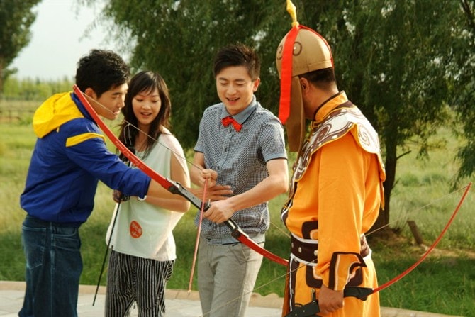 http://www.newswatch247.com/pics/star/pic/4783e54d13573c87902bd8a7dff01fcc.jpg