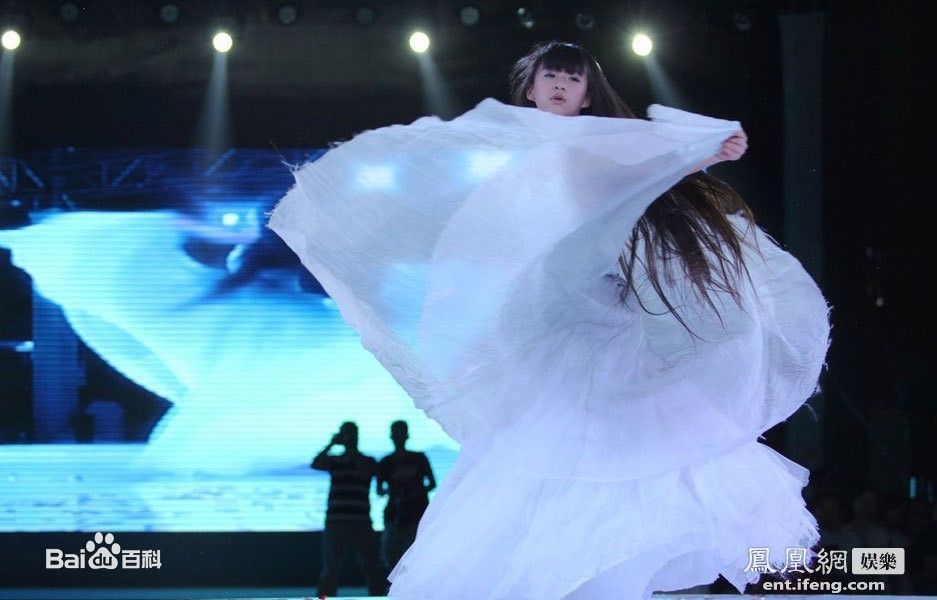 http://www.newswatch247.com/pics/star/pic/4799bc4c8a17bfd0aecf54c581185733.jpg