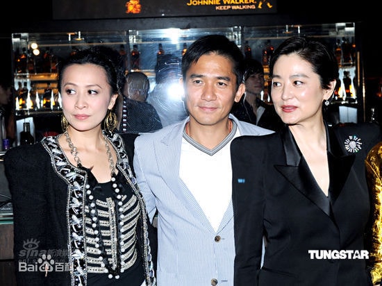 http://www.newswatch247.com/pics/star/pic/47ae2d9fdf3ce9124d9fc526560d3b24.jpg