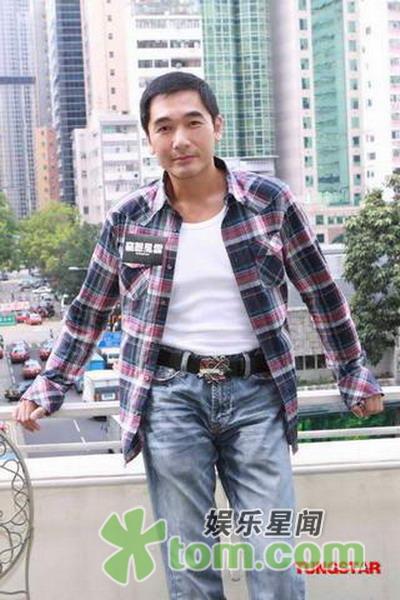 http://www.newswatch247.com/pics/star/pic/48f1dd0663a1fd74c99c35d4b8bb485d.jpg