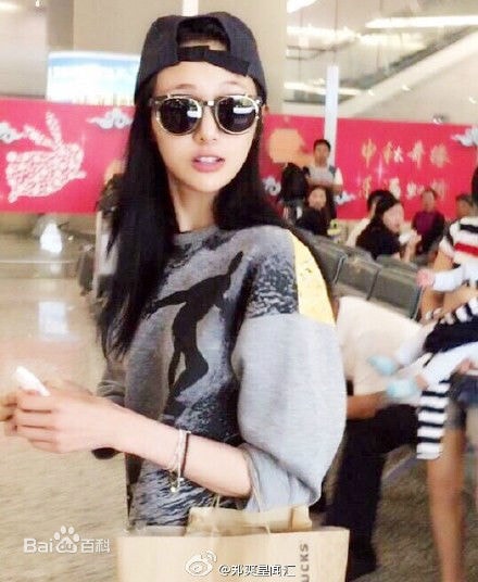 http://www.newswatch247.com/pics/star/pic/495546d58f05664afda5e193ca30cfa0.jpg