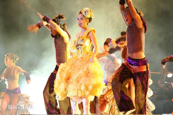 http://www.newswatch247.com/pics/star/pic/4ad35155f01a9ac6facb4d339d704497.jpg