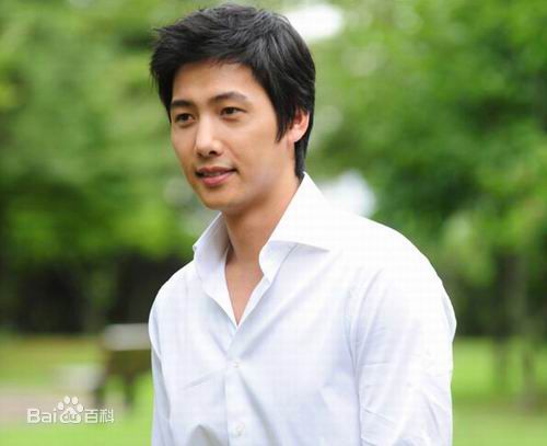 http://www.newswatch247.com/pics/star/pic/4ae796091e048c20fafe87ffdfad7f6b.jpg